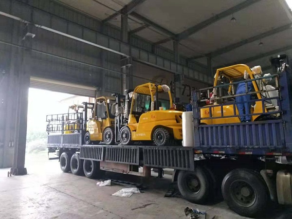 佳力內(nèi)燃防爆叉車